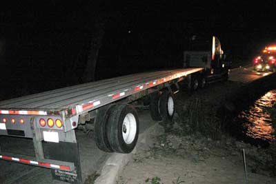 Stuck truck at Hammett's Crossing 10-4-07